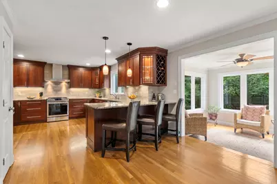 578 Randolph Ave, Milton, MA 02186 - Photo 7