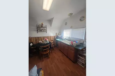 324 Front St, Winchendon, MA 01475 - Photo 7