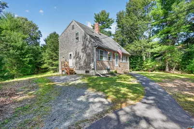 210 Tispaquin St, Middleborough, MA 02346 - Photo 3