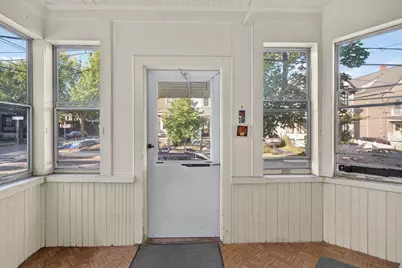28 Gibbens St, Somerville, MA 02143 - Photo 3