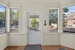 28 Gibbens St, Somerville, MA 02143 - Photo 3