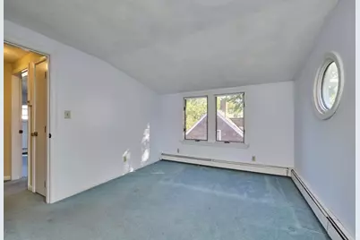 9 Princeton St, Newton, MA 02458 - Photo 21