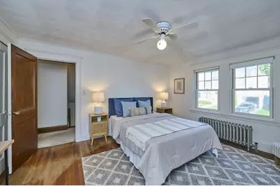 9 Princeton St, Newton, MA 02458 - Photo 15