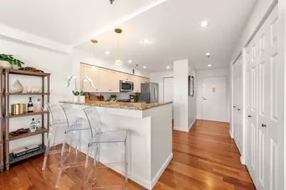 16 Harcourt Street #9F, Boston, MA 02116 - Photo 9