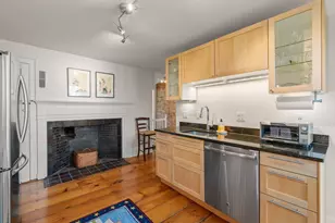 41 Middle St, Newburyport, MA 01950 - Photo 21