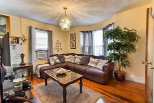 445 Walnut Ave, Boston, MA 02130 - Photo 3