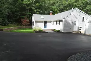 48 Grove St, Plympton, MA 02367 - Photo 3