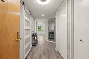 345 Place Ln, Woburn, MA 01801 - Photo 3
