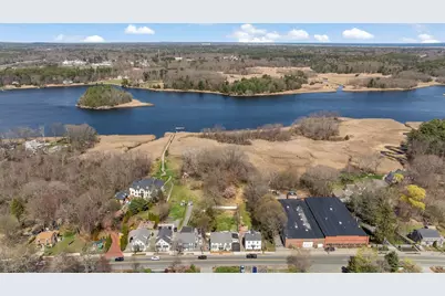 510 Merrimac St, Newburyport, MA 01950 - Photo 35