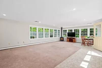 7 Myrna Road, Framingham, MA 01701 - Photo 17