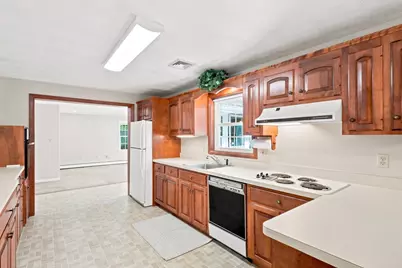 7 Myrna Road, Framingham, MA 01701 - Photo 11
