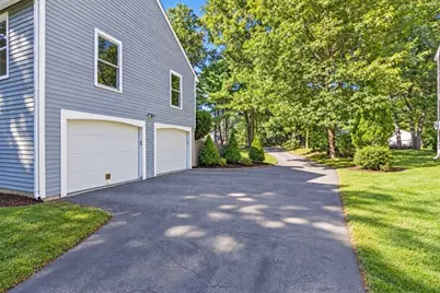 23 Oak St, Medway, MA 02053 - Photo 37