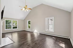 23 Oak St, Medway, MA 02053 - Photo 11