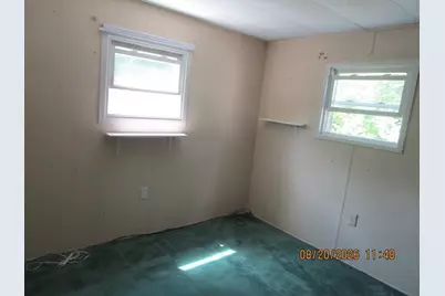 49 Wire Village Rd, Spencer, MA 01562 - Photo 13