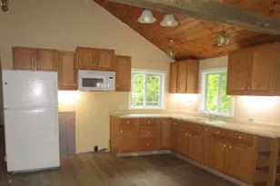 49 Wire Village Rd, Spencer, MA 01562 - Photo 9
