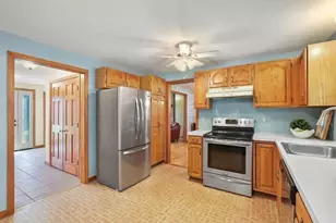 41 Virginia Ave, North Attleboro, MA 02763 - Photo 7