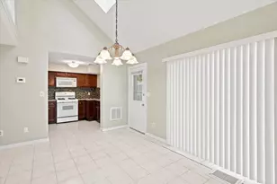 59 Holyoke, Lynn, MA 01905 - Photo 7