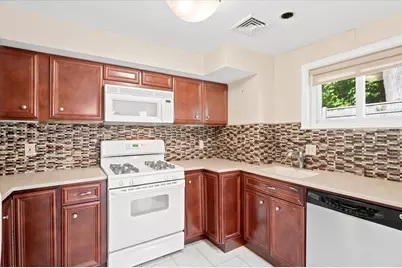 59 Holyoke #3, Lynn, MA 01905 - Photo 9