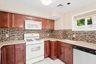 59 Holyoke, Lynn, MA 01905 - Photo 9