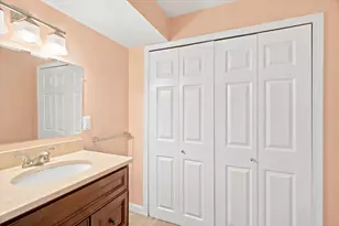 59 Holyoke, Lynn, MA 01905 - Photo 23