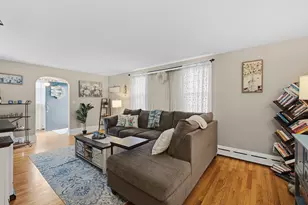 7 Norfolk Ave, Dartmouth, MA 02747 - Photo 13