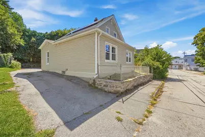 6 Goddard St, Webster, MA 01570 - Photo 3