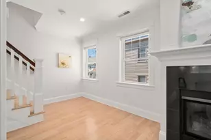 156 Ash St, Waltham, MA 02453 - Photo 13