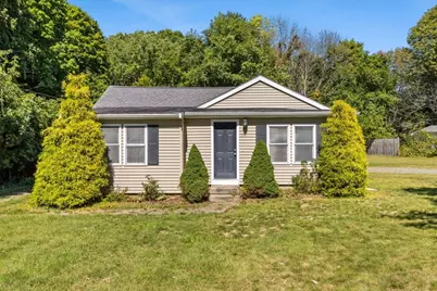 201 Tiffany St, Attleboro, MA 02703 - Photo 1