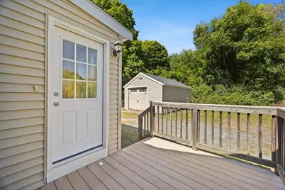 201 Tiffany St, Attleboro, MA 02703 - Photo 21