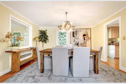 22 Nardell Rd, Newton, MA 02459 - Photo 9