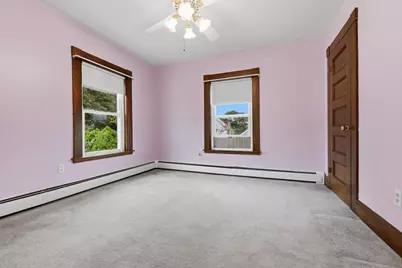 4 Longfellow St, Beverly, MA 01915 - Photo 23