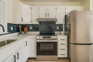35 Alison Way, Lynn, MA 01904 - Photo 5