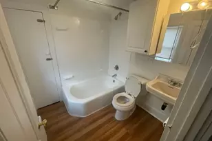 22 Franklin Pl, Beverly, MA 01915 - Photo 3