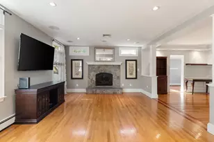 85 Robbins Rd, Watertown, MA 02472 - Photo 9