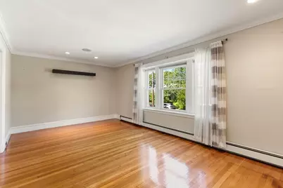 85 Robbins Rd, Watertown, MA 02472 - Photo 5