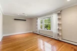 85 Robbins Rd, Watertown, MA 02472 - Photo 5