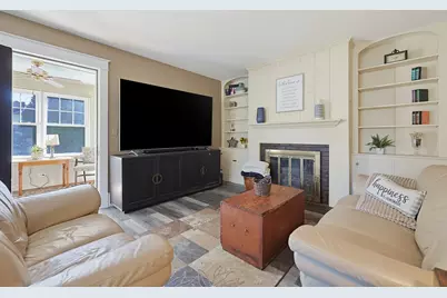 4 Cherry St, Greenfield, MA 01301 - Photo 15