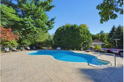 4 Cherry St, Greenfield, MA 01301 - Photo 31