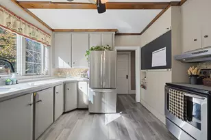 4 Cherry St, Greenfield, MA 01301 - Photo 3