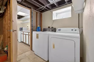 52-54 Gardena St, Boston, MA 02135 - Photo 19