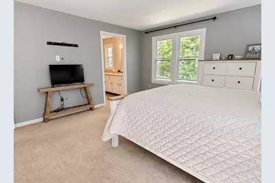 75 Desert Brook Rd, Wrentham, MA 02093 - Photo 9