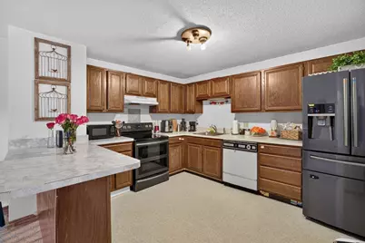 204 Washington St #304, Lynn, MA 01902 - Photo 5