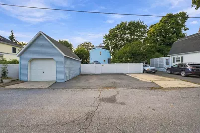 28 S Warren St, Haverhill, MA 01835 - Photo 33