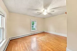28 S Warren St, Haverhill, MA 01835 - Photo 9