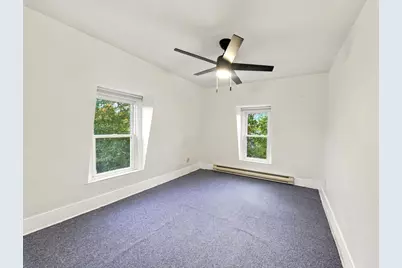 28 S Warren St, Haverhill, MA 01835 - Photo 21