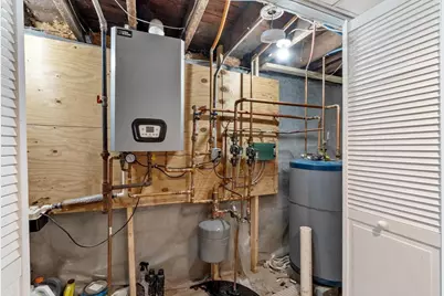 23-25 Burtt St, Lowell, MA 01851 - Photo 39