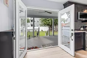 42 Ringgold St, Springfield, MA 01107 - Photo 11