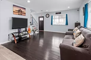 42 Ringgold St, Springfield, MA 01107 - Photo 9