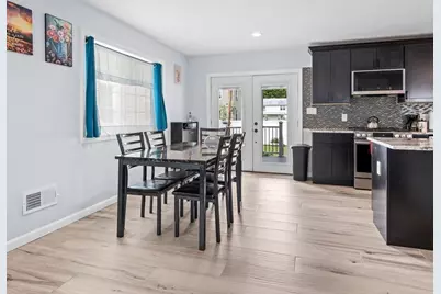 42 Ringgold St, Springfield, MA 01107 - Photo 7