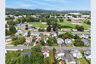 35 Lorraine St, Chicopee, MA 01013 - Photo 33